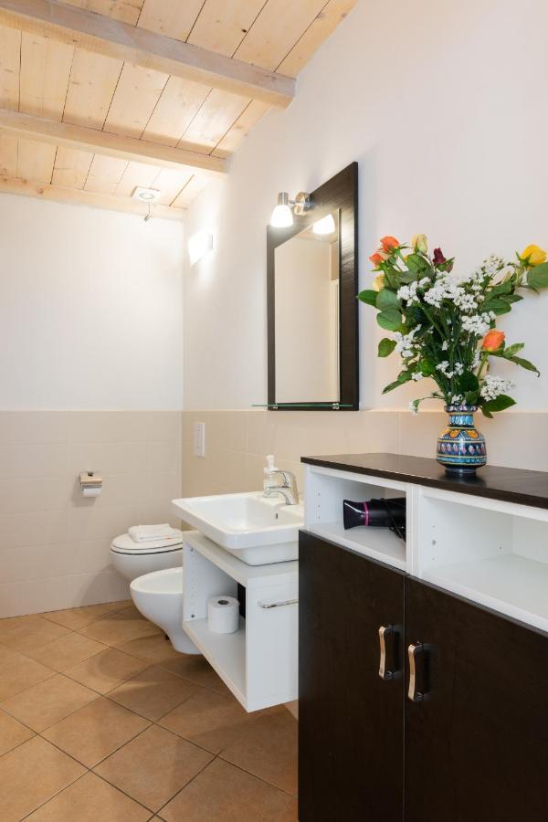 Roommo Beccaria * Firenze